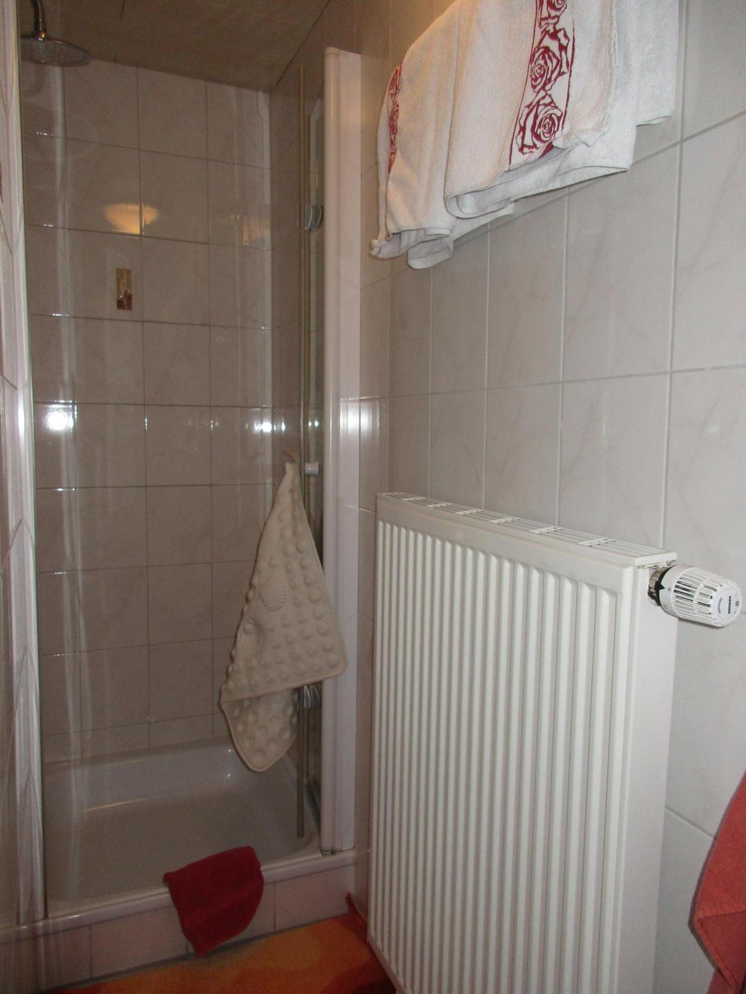 Gaestehaus Reisacher - Mehrbettzimmer Peiting Luaran gambar